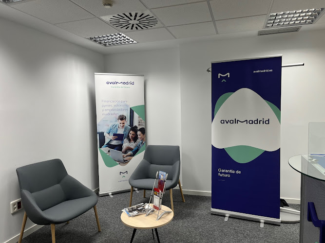 prestamo rápido cerca de miAvalmadrid