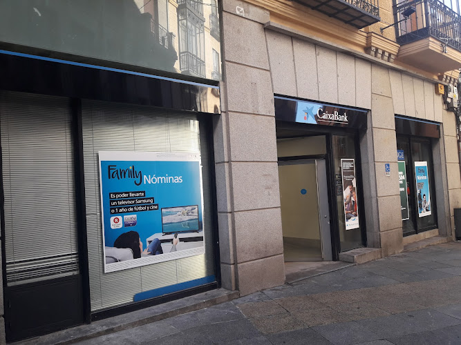 prestamo rápido cerca de miCaixabank Store Negocios