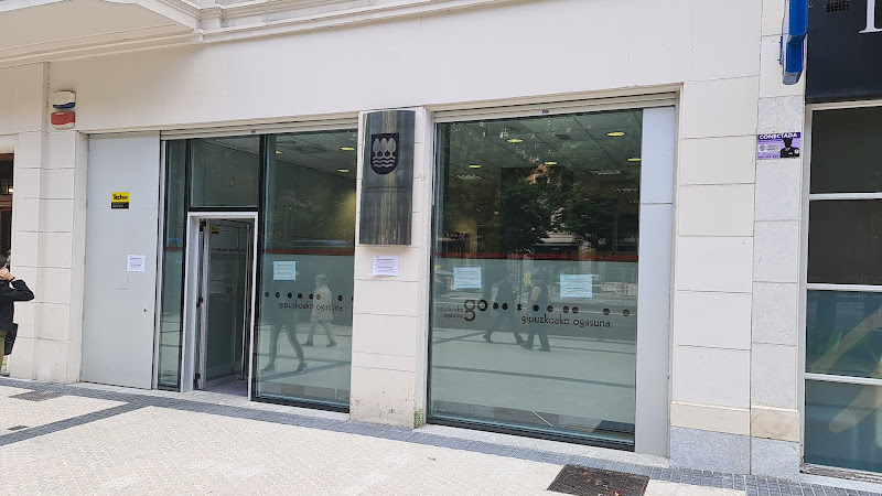prestamo rápido cerca de miForu Ogasuna - Antxo Jakitunako Errenta Mekanizatuko Bulegoa/ Oficina De Renta Mecanizada De Sancho El Sabio
